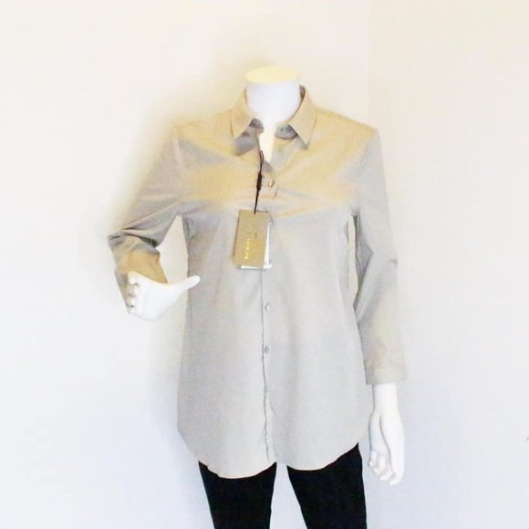 BURBERRY #32829 Women’s Stone Button Up Blouse (Size 8) - Picture 1 of 7